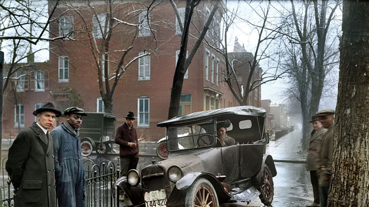 En bilolycka i Washington D.C. omkring 1921.
