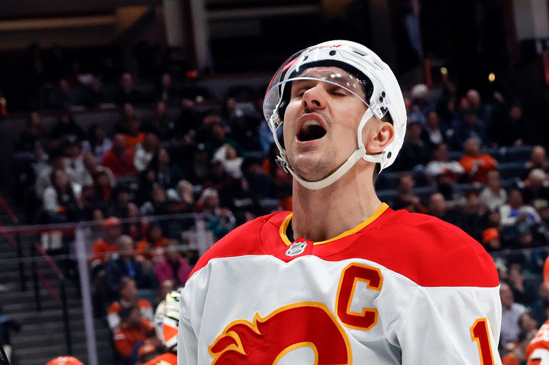 Mikael Backlund har spelat för Calgary hela NHL-karriären. Arkivbild.